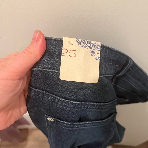 Anthropologie pilcro flared jeans - Picture 7 of 7